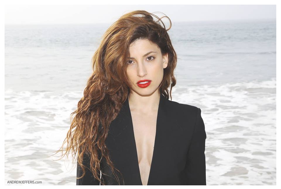 dewangga putra recommends tania raymonde sexy pic