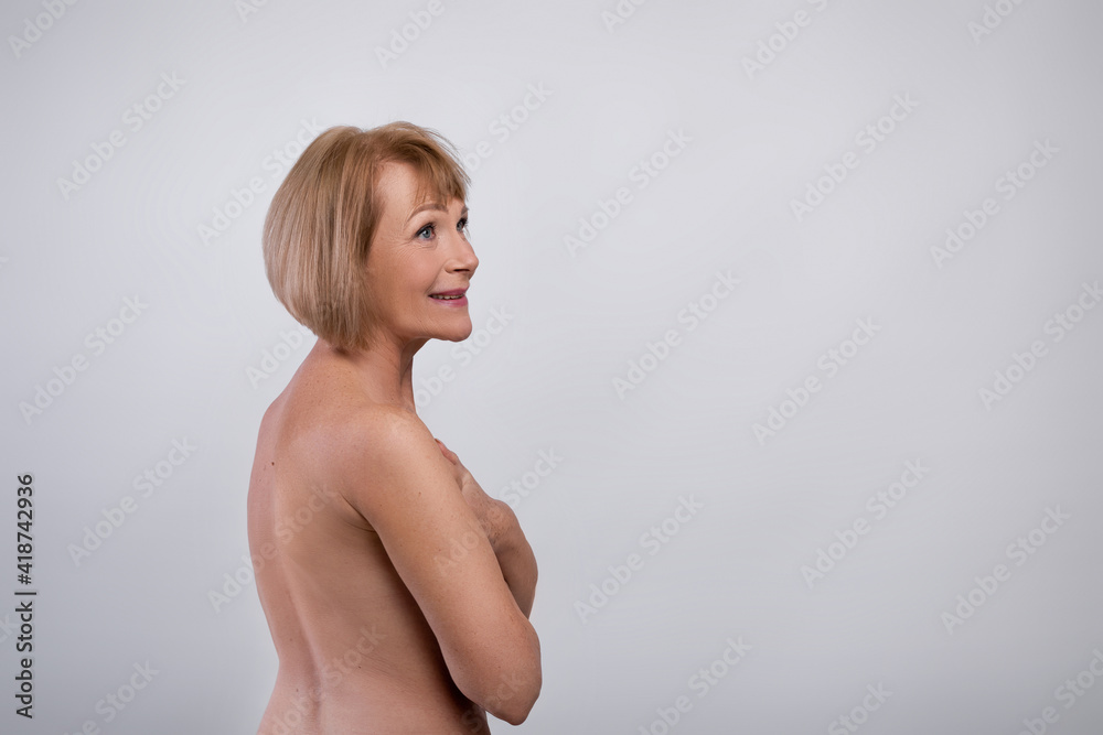 dena jennings recommends Naked Mature Posing