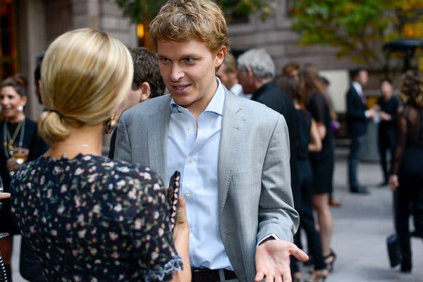 casey cogan add ronan farrow naked photo