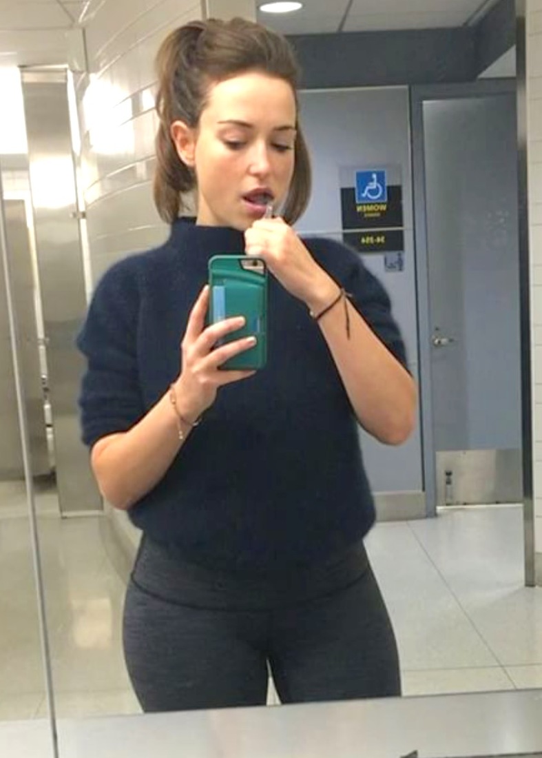 andy nadler add milana vayntrub ass photo