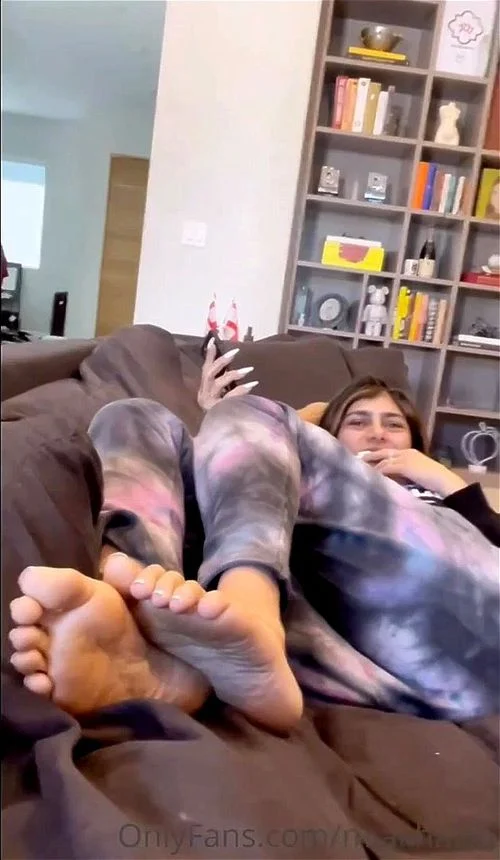 Mia Khalifa Foot Porn sex vedeos