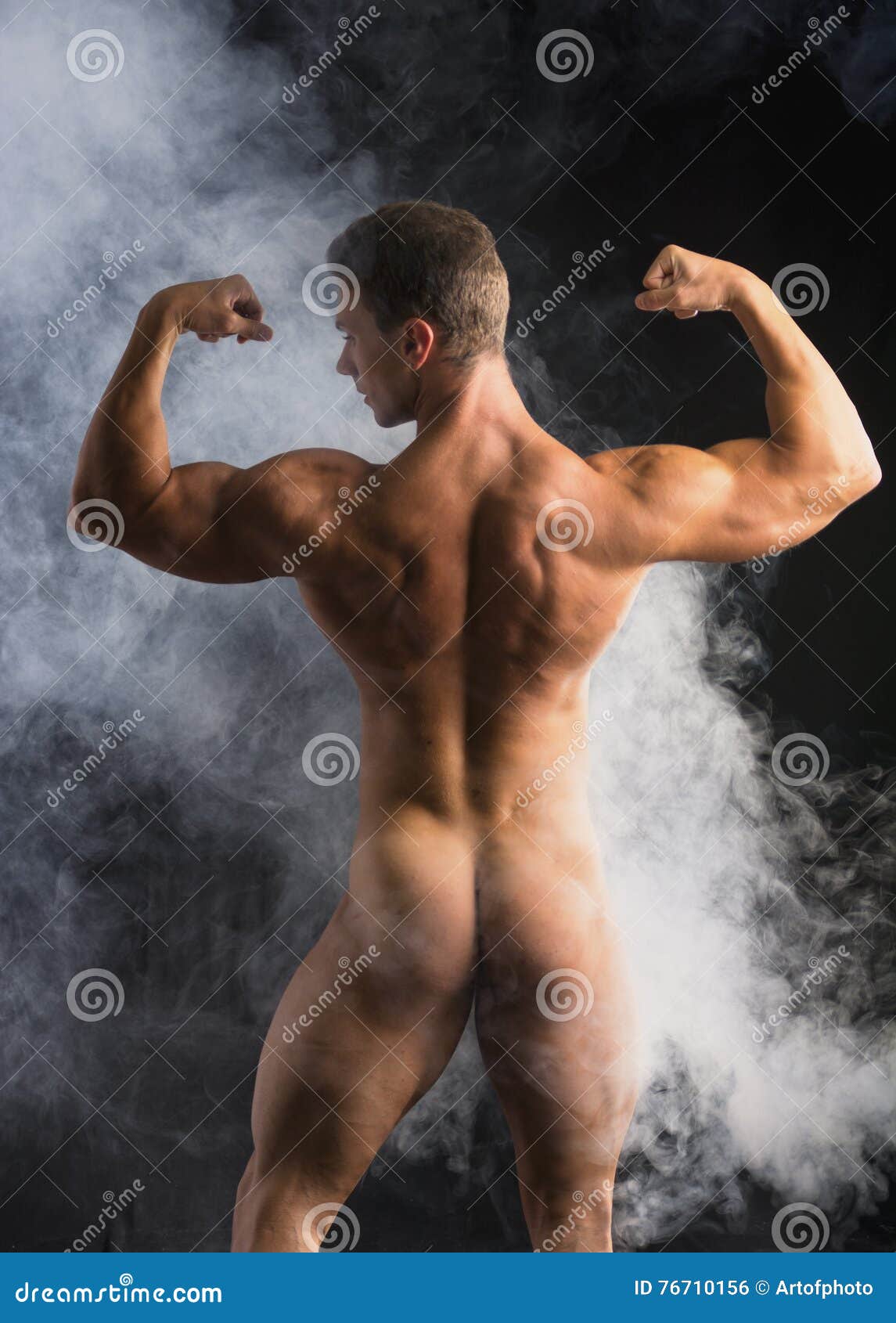 naked muscle