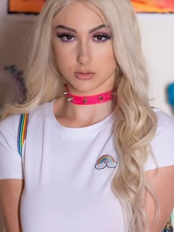 heather sucks cock