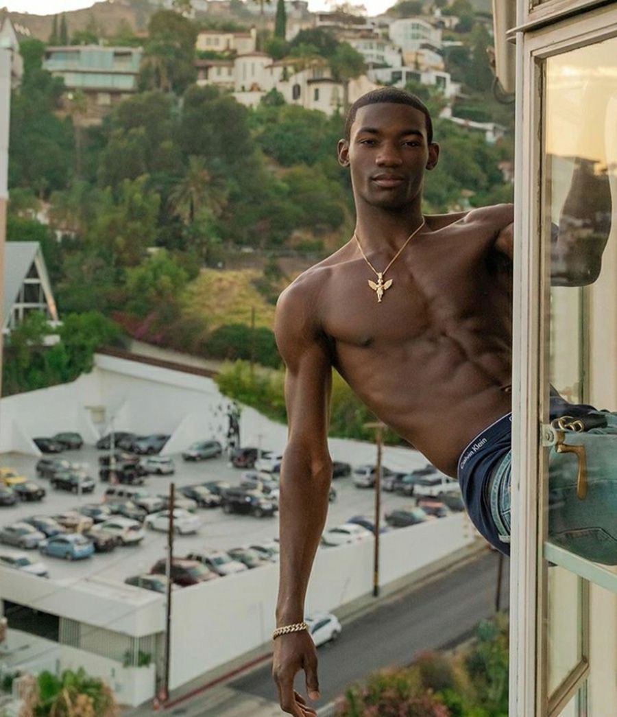 xaiver thicc - webcam friends strip hentail tentacles