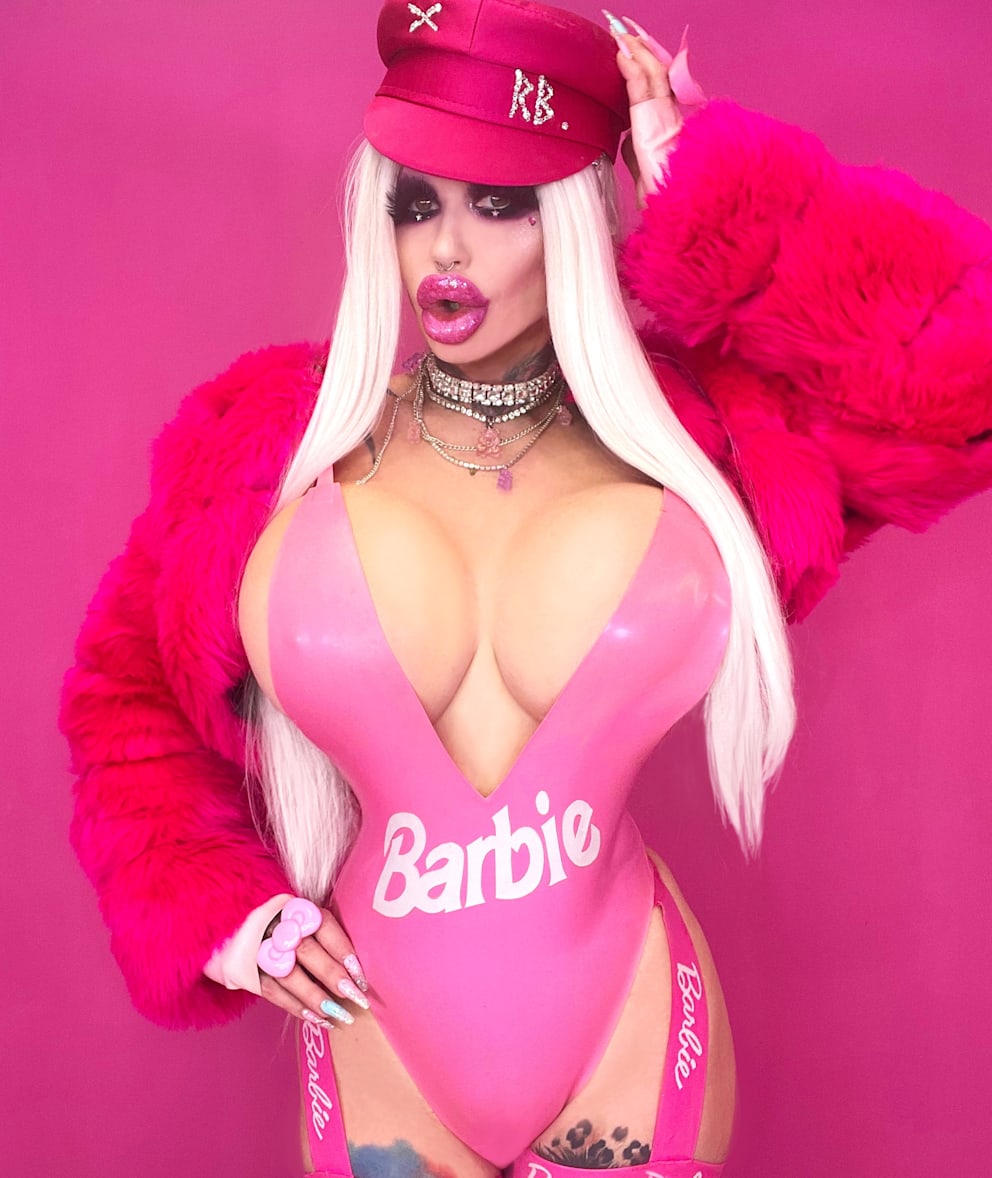 donna marcelo recommends kitty ink bimbodoll pic