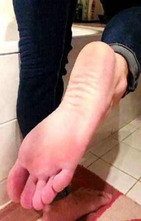 connie croley share nylon foot smother photos