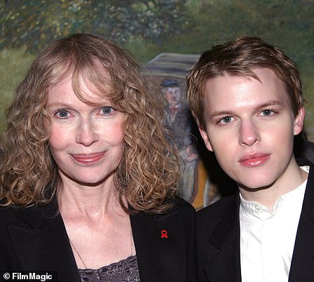 angel moses recommends ronan farrow naked pic