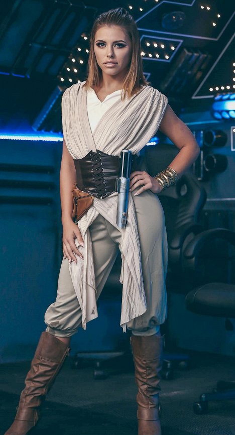 caitlin renee recommends Adriana Chechik Star Wars