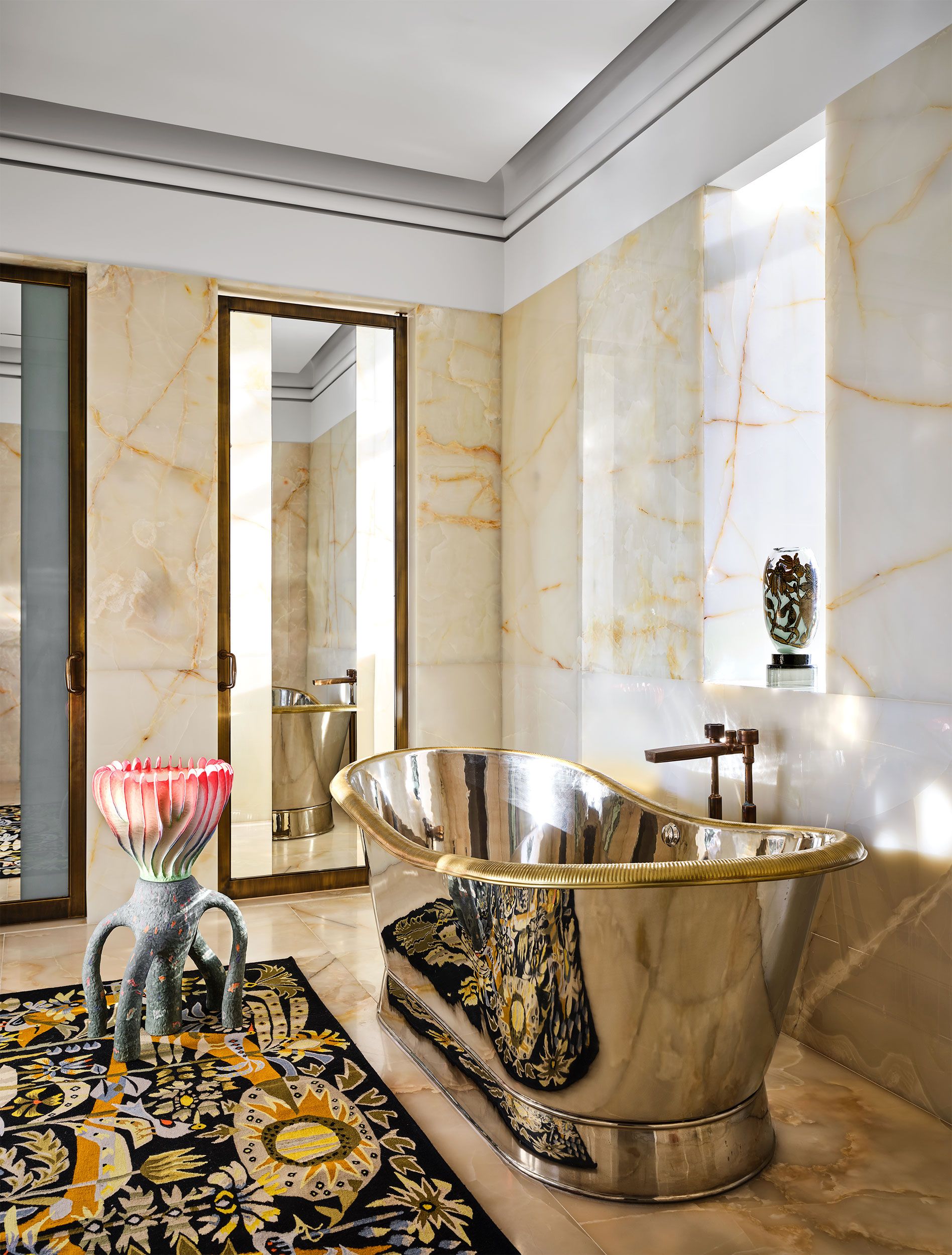 barton katz recommends Paris The Muse Shower