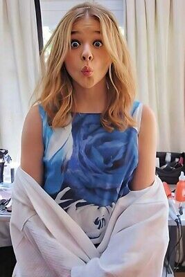 chloe grace moretz hot pics