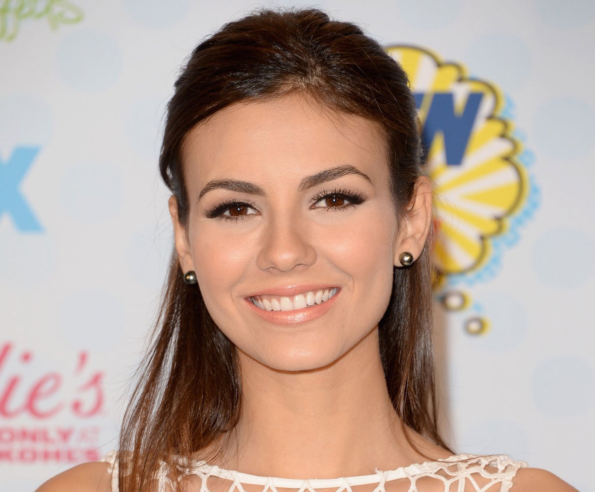 anggia karina recommends naked images of victoria justice pic