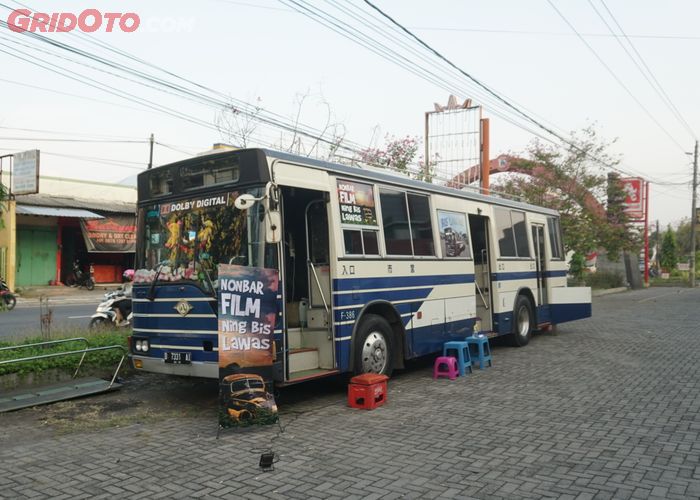 bokep japanese bus