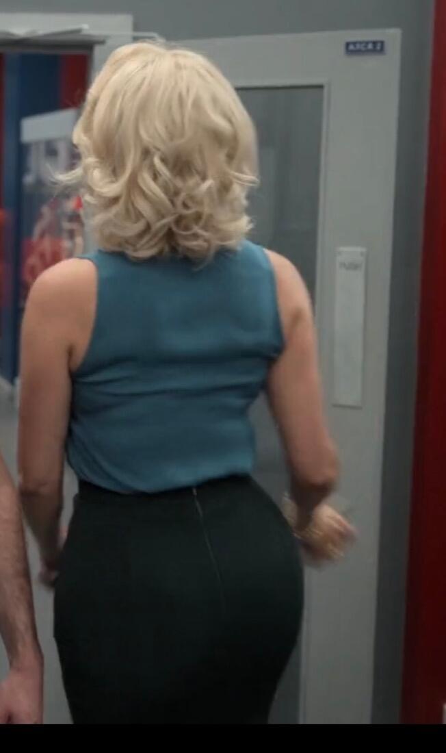 david berol recommends Hannah Waddingham Ass