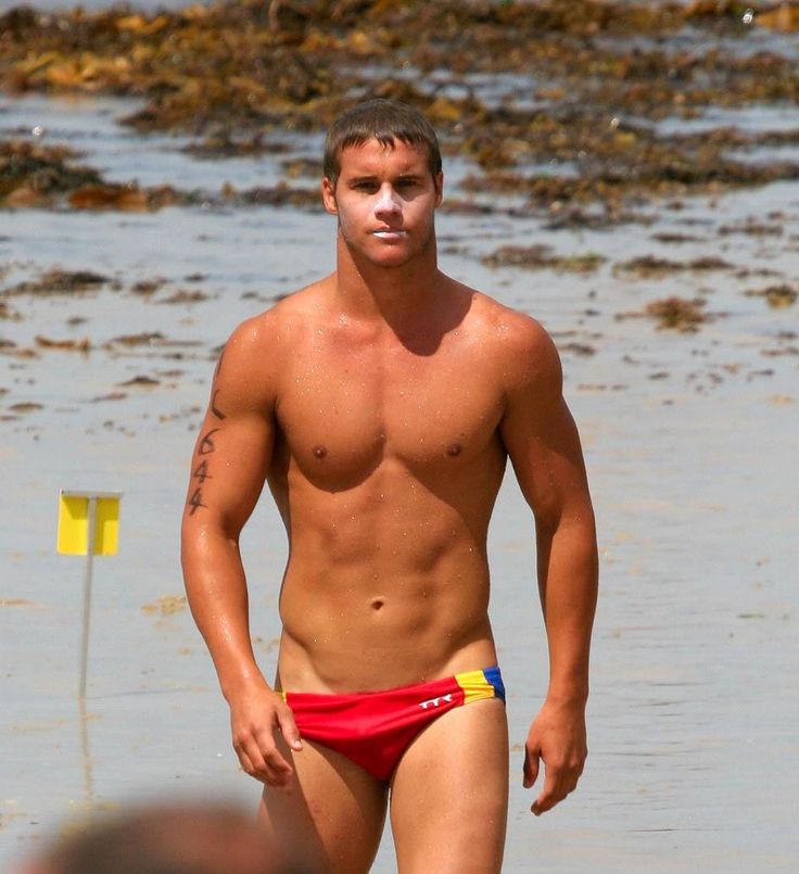 Best of Hung guys in speedos