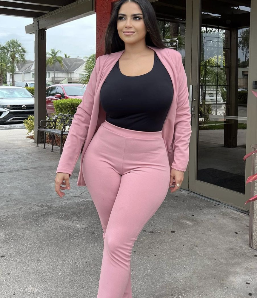 jessenia rebecca onlyfans leaked - porn lena the plug jason luv bbw gangbanged by bbc