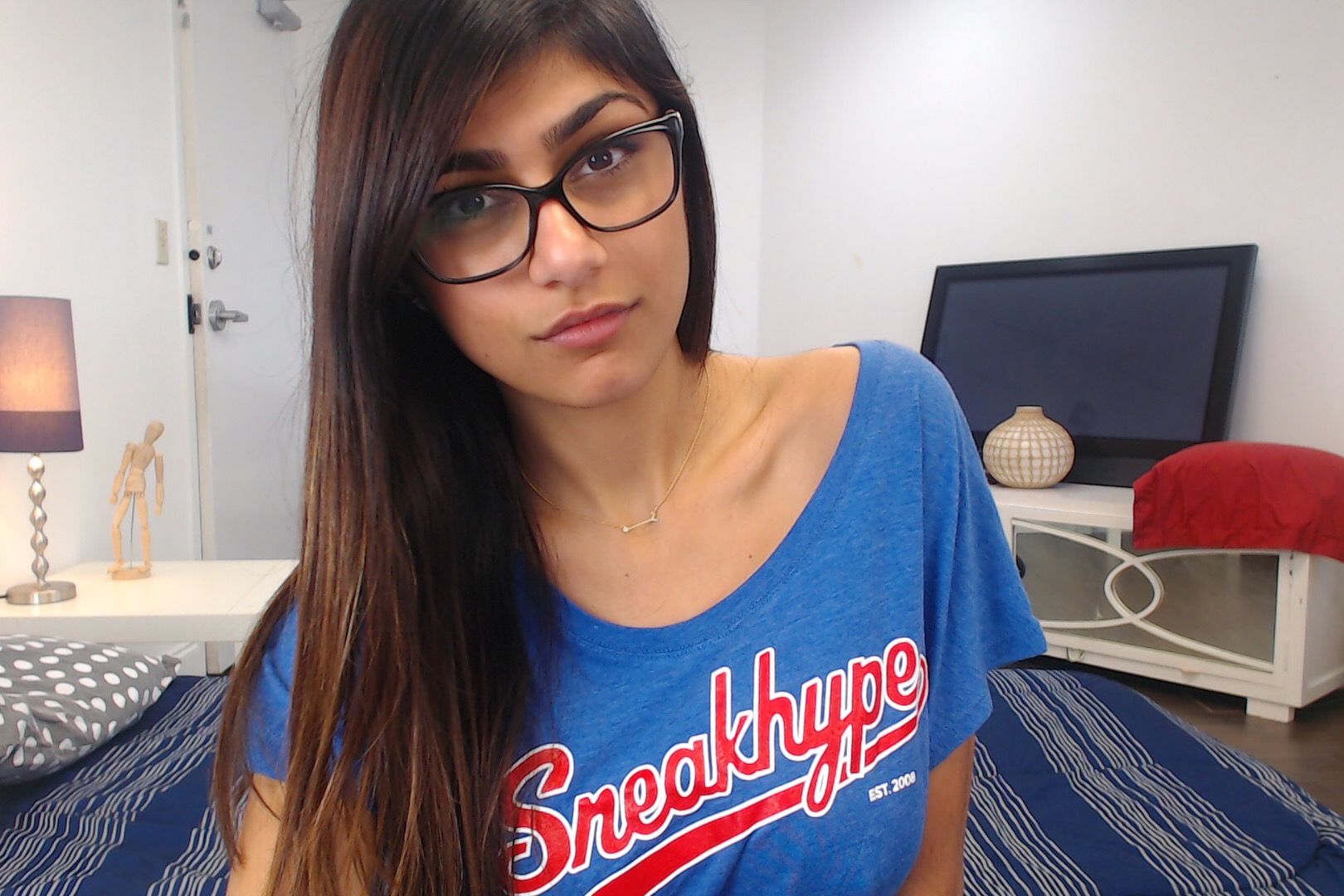 mia khalifa porn images