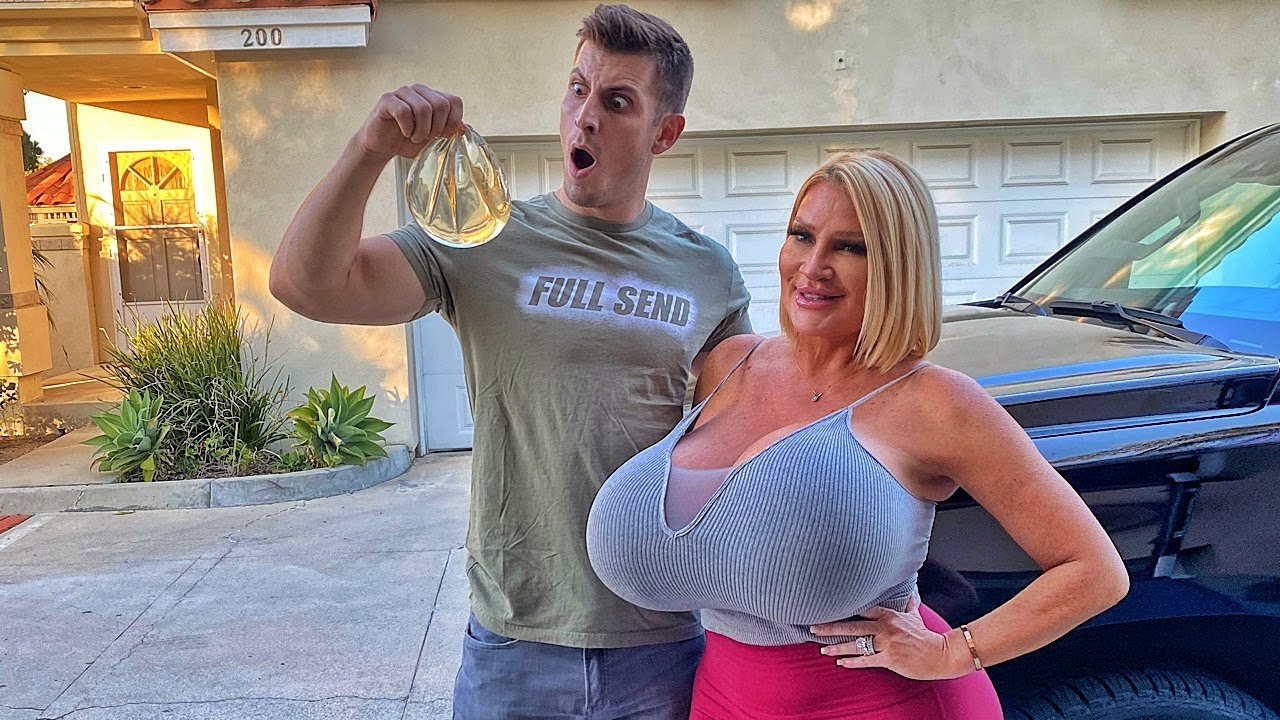 david nyoike recommends sexy grandma big tits pic