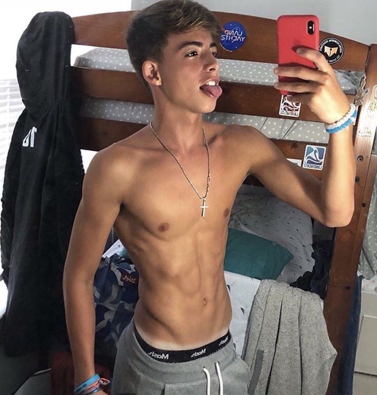 twinks jack off - kinky cam barbiehumpxxx cam
